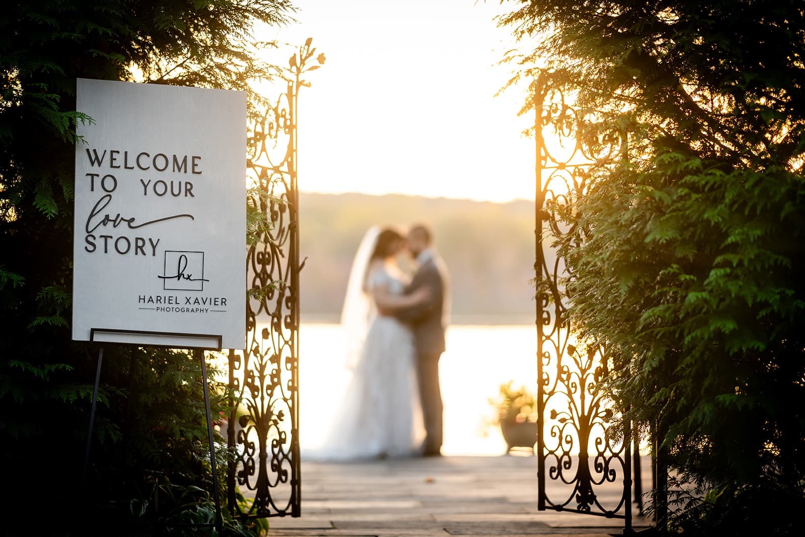 Emotional wedding moment captured by Hariel Xavier