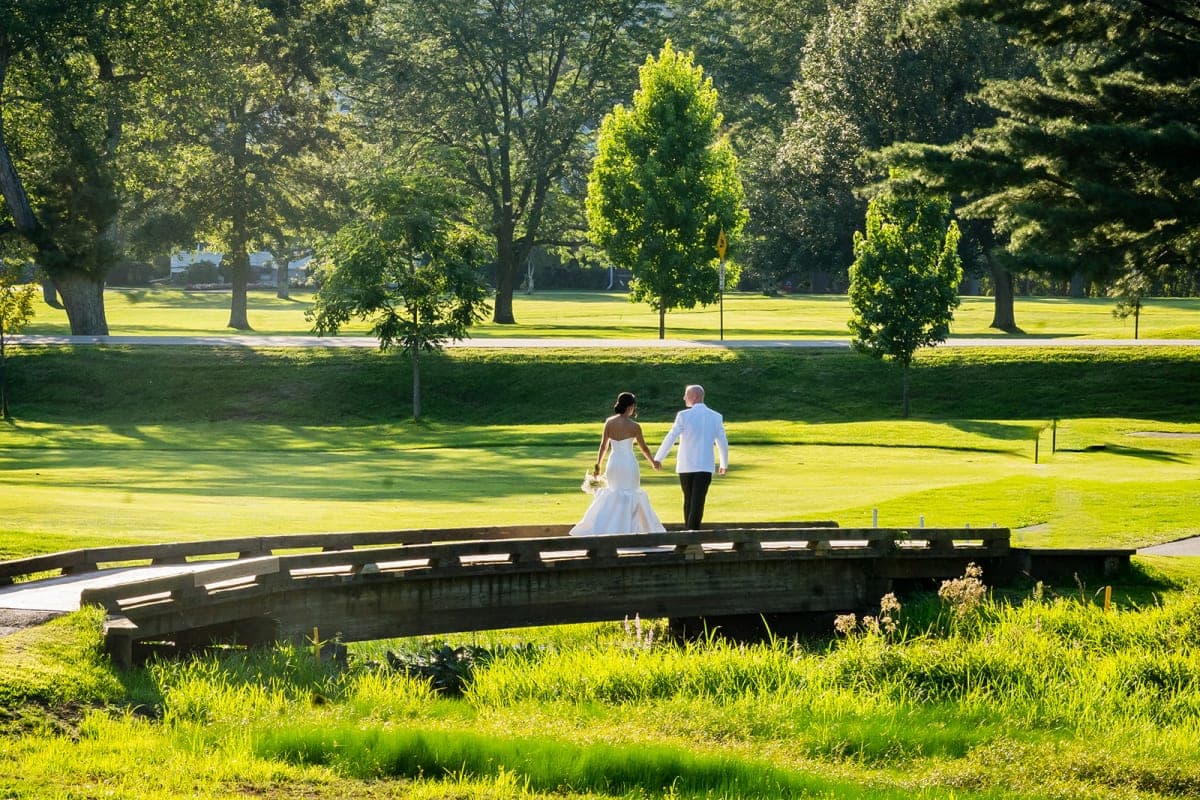Getting Married at The Club at Picatinny: A Photographer's Guide (Gate, Light and All)